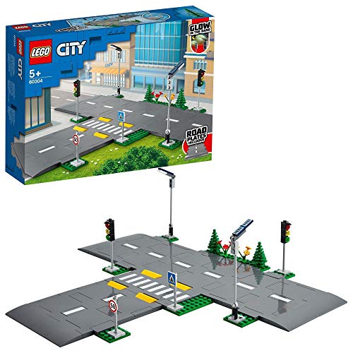 LEGO 60304 City Rijplaten Bouwset met Verkeerslichten en Glow in the Dark Bouwstenen